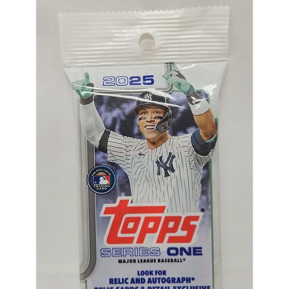 2025 Topps Series One Major League Baseball 36 Card Hanger Fat Pack - NEW! - Picture 3 of 9